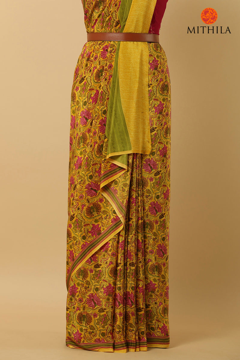 Crepe Silk Saree With Vintage Prints
